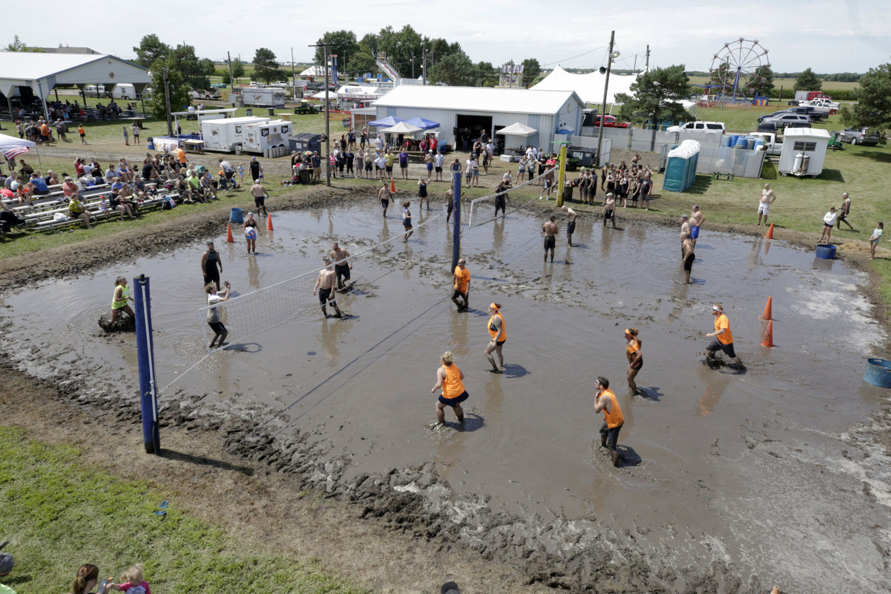 MudVolleyball-05-81819.JPG (copy)